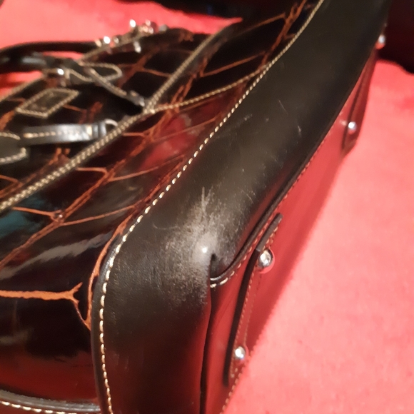 Handbag - Picture 9 of 9